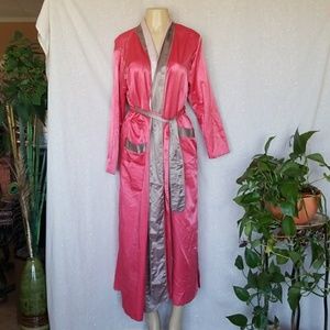 LOUIS AT HOME ROBES, SIZE SMALL !!!